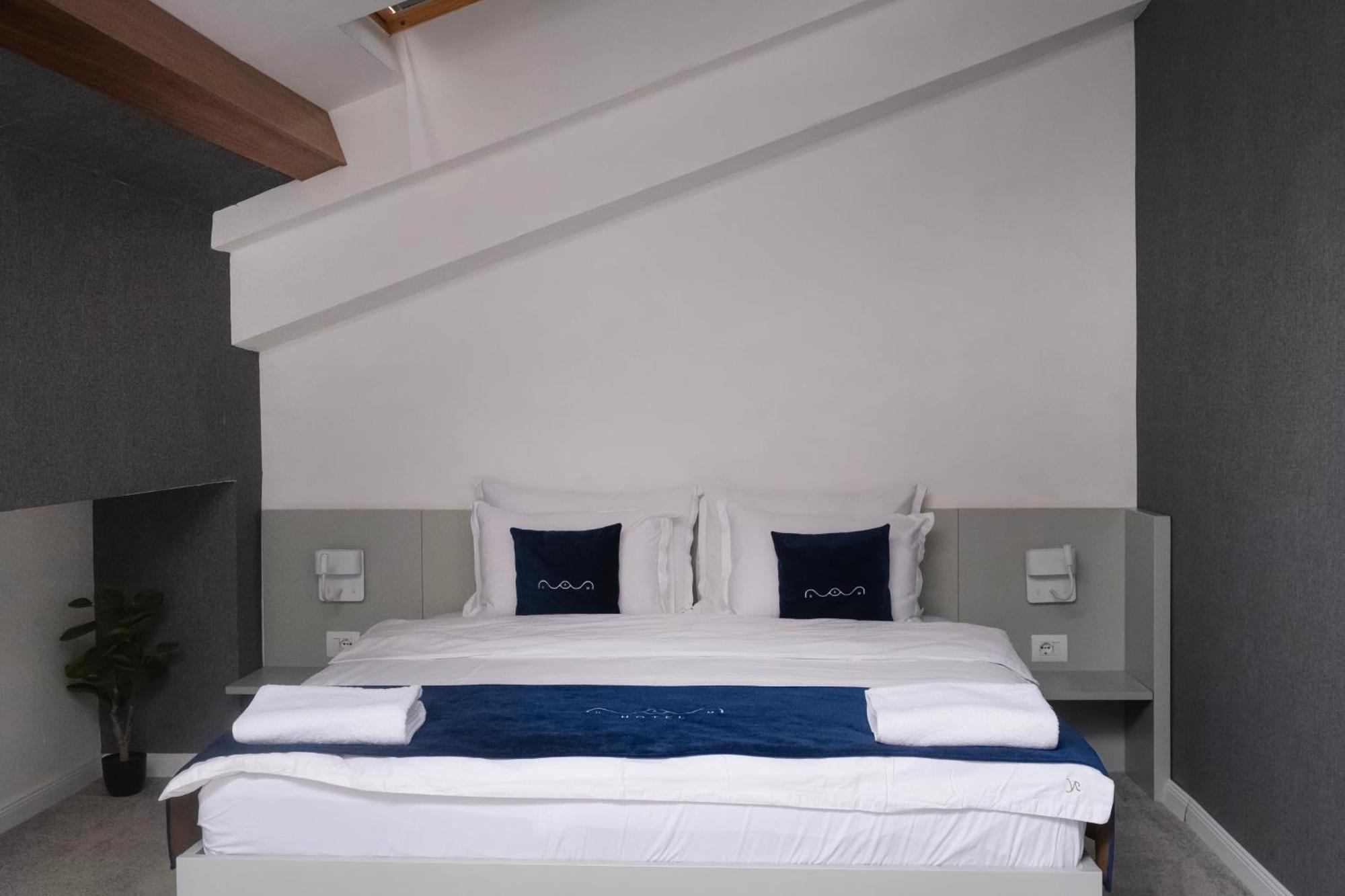 Nam Hotel Prizren Exterior foto